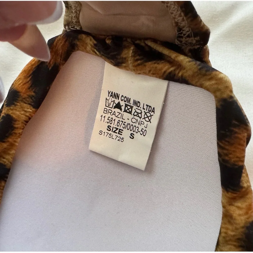 Women's Leopard Print Knot Front Bandeau Bikini Top Size